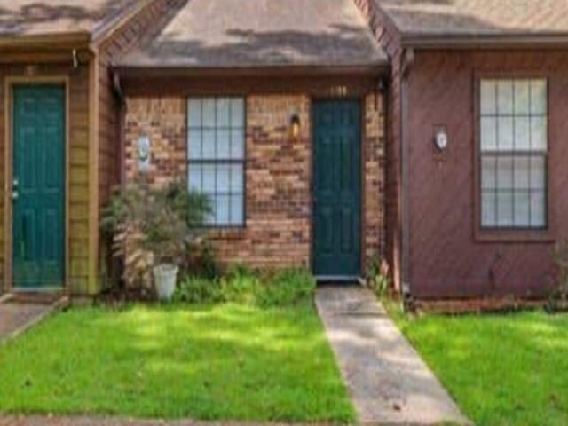 Primary Photo - 1188 High Rd