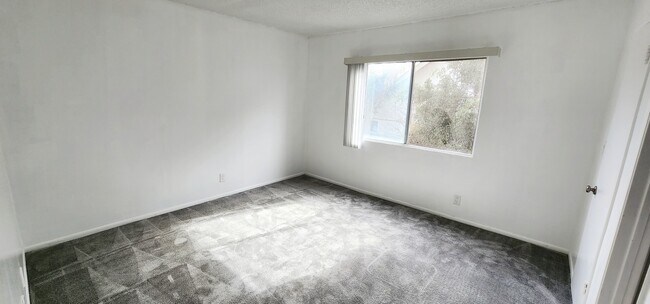 Foto del edificio - 906 Torrance Blvd