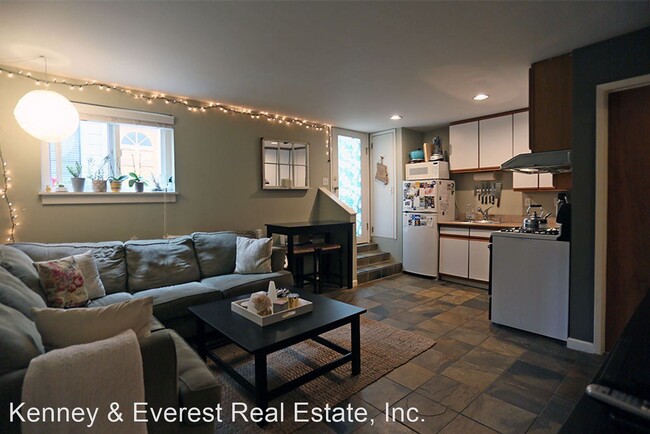 Building Photo - 1 br, 1 bath House - 1825 A Lombard