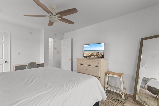 Photo - 404 22nd Ave N (Myrtle Beach, SC) Apartment