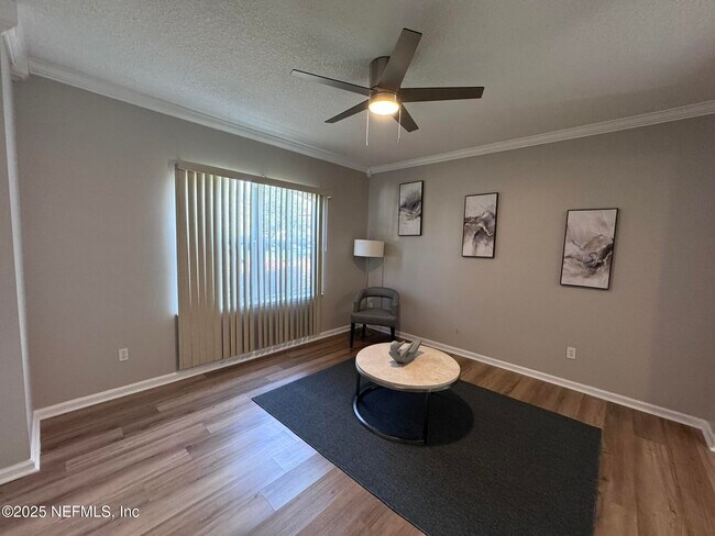 Foto del edificio - 854 Wilmington Ln