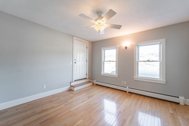 Foto del edificio - 377 Shrewsbury St