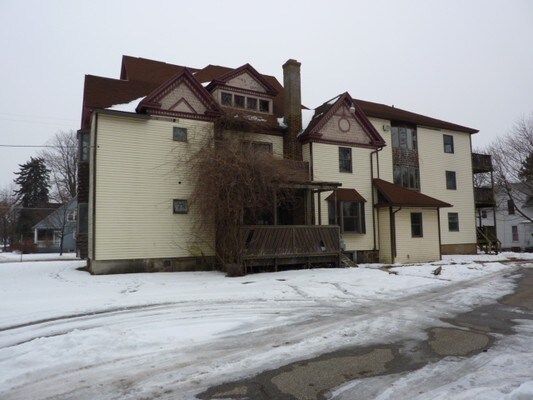 Foto del edificio - 510 Pleasant St