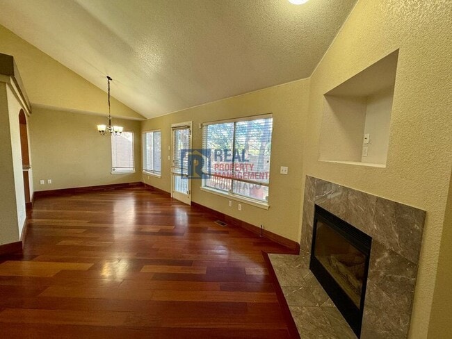 Building Photo - 12419 E Iliff Pl