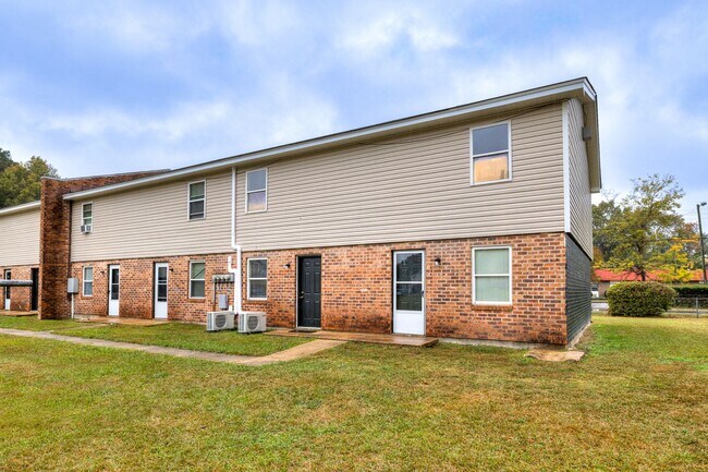 Foto del edificio - Newly Renovated 2 Bedroom Unit!