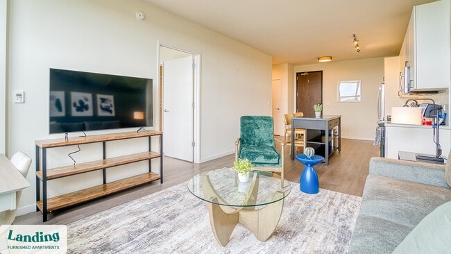 Building Photo - 2480-2522-2522 N Milwaukee Ave