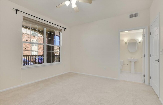 Foto del edificio - 3875 S Dayton St