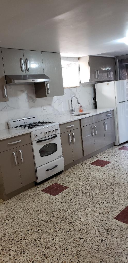 Foto del edificio - 8722 17th Ave