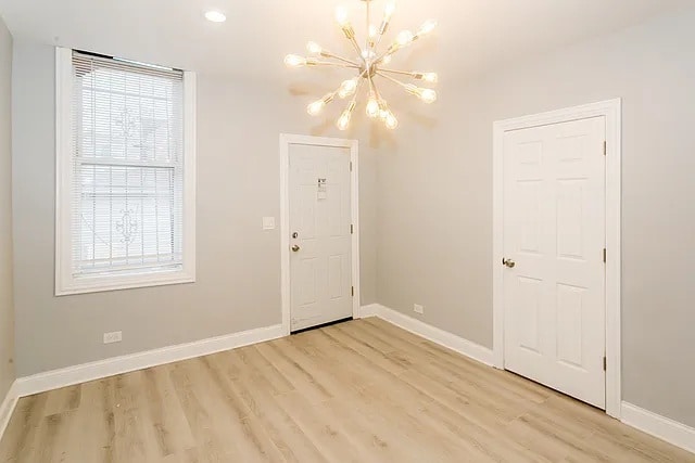Building Photo - 834 N Mozart St