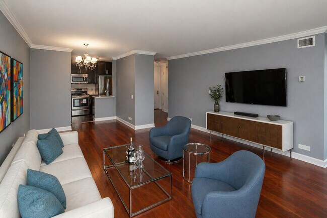 Foto del edificio - 1030 N State St