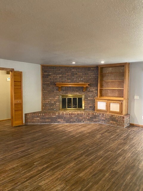 Foto del edificio - 9900 Rockwell Terrace