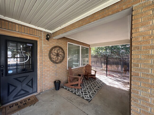 Foto del edificio - 2615 27th St