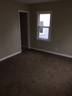 Foto del edificio - 5920 Greenfield Ave