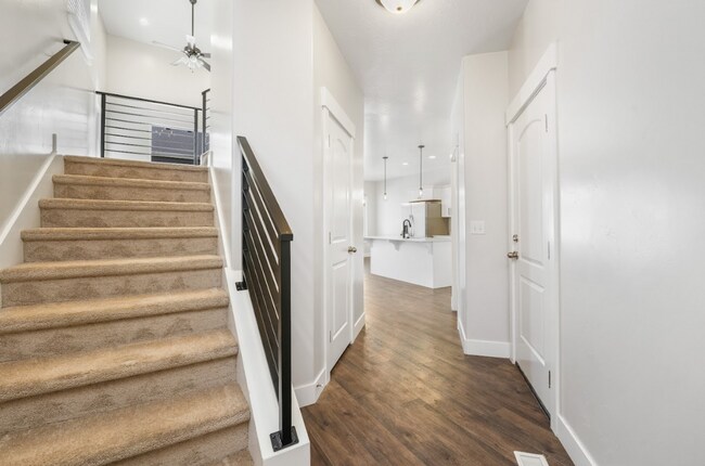 Foto del edificio - Pet-Friendly 3-Bedroom Rental Near Thanksg...