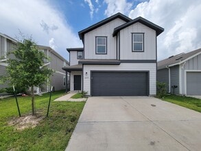 Building Photo - 16230 Dutton Clover Dr