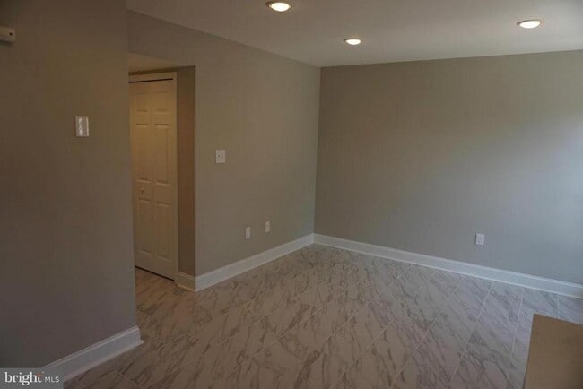 Building Photo - 4385 Eagle Ct