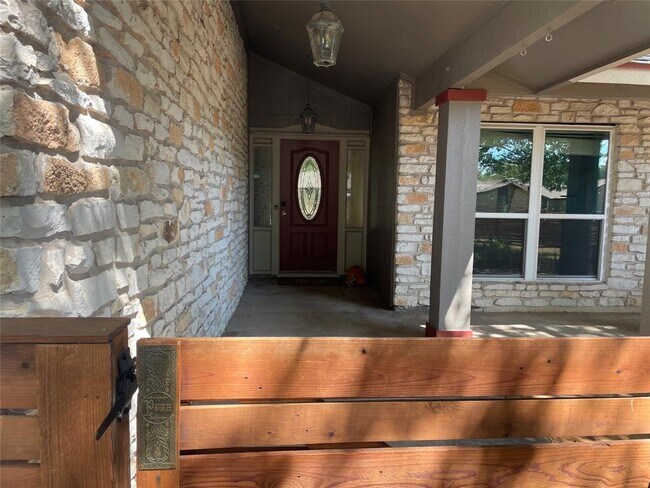 Building Photo - 2404 N Shields Dr