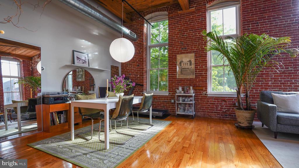 Foto principal - 2551 Trenton Ave