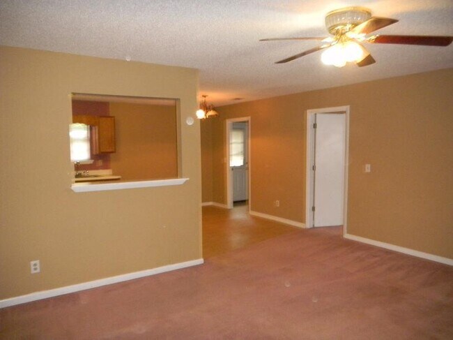 Building Photo - 3 Bedroom, 2 Bath All Brick Home Minutes F...