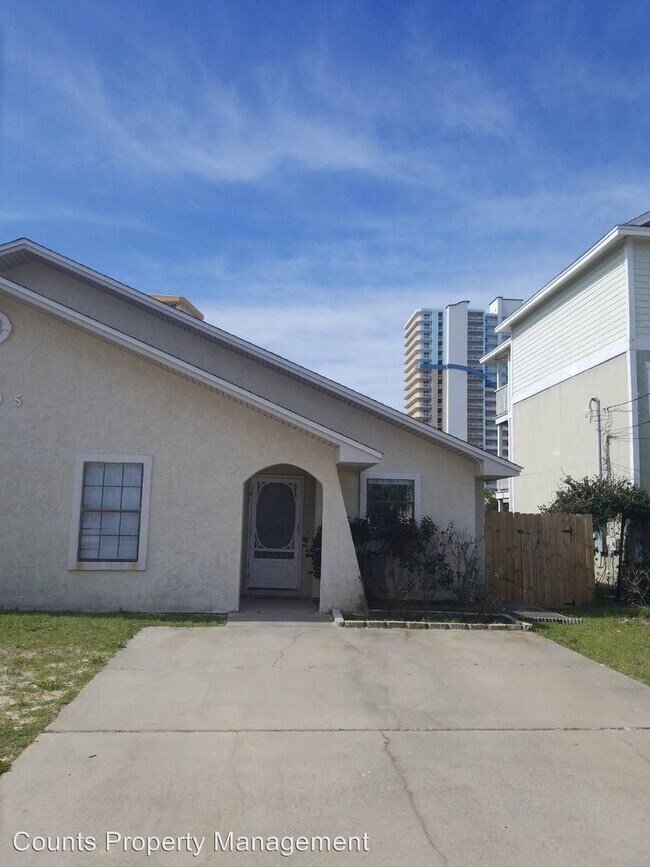 Building Photo - 2 br, 2 bath House - 5105 B Beach Dr.