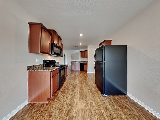 Building Photo - 2402 Regatta Ln