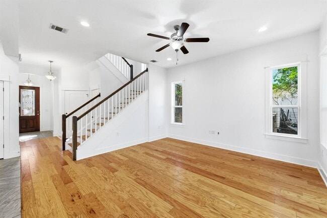 Foto del edificio - 1912 Haskell St