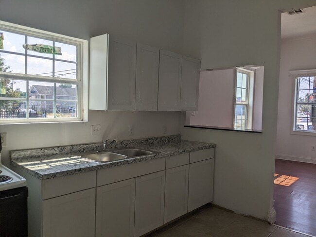 Photo - 1601-03 Marigny Apartment