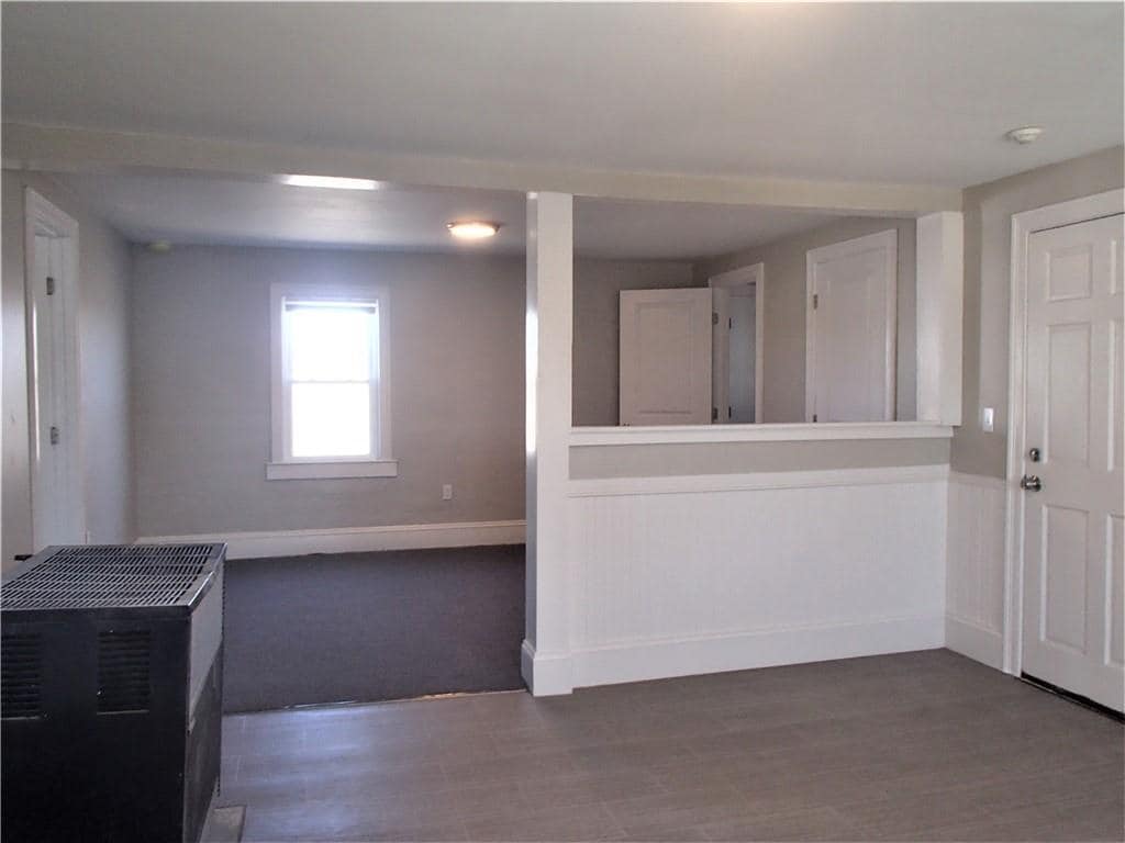Primary Photo - 217 State St