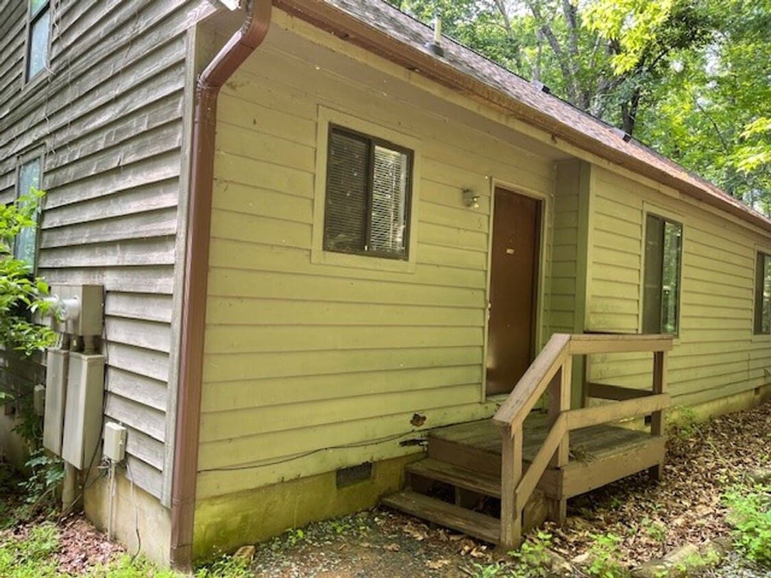 Photo - 104 Lystra Hills