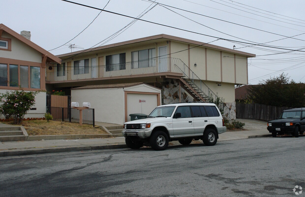Primary Photo - 165 San Benito Ave