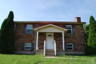 Building Photo - 811 Cedarcrest Dr