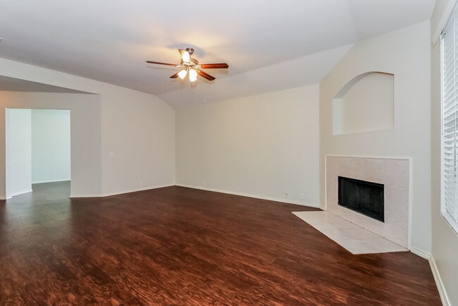Building Photo - 8540 Charleston Ave
