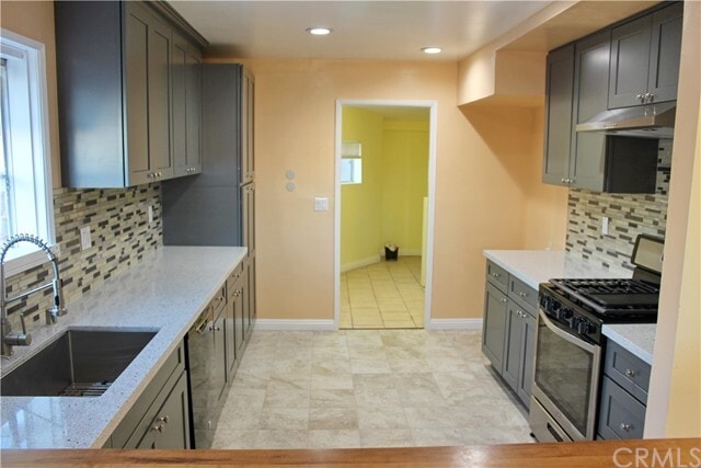 Building Photo - 6626 San Haroldo Way