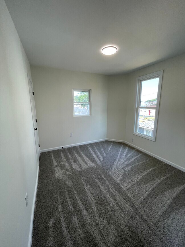 Foto del edificio - 180 E Morrill Ave