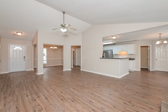 Building Photo - 75 Pinkston Farm Rd