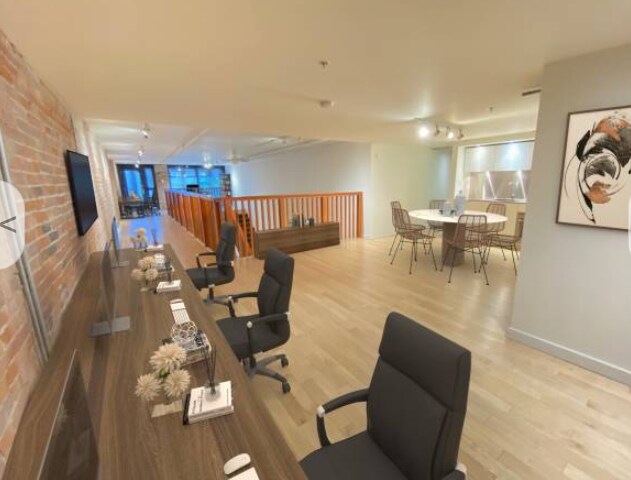 Photo du bâtiment - 53-153 W Hastings St