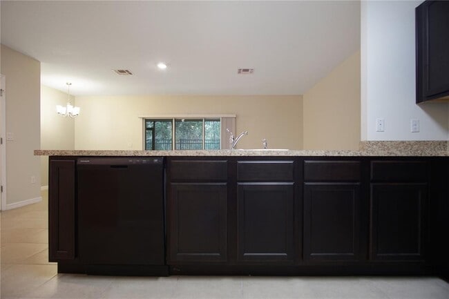 Building Photo - 467 Arbor Lakes Dr