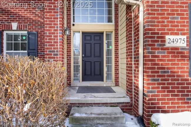 Building Photo - 24975 Bloomfield Ct