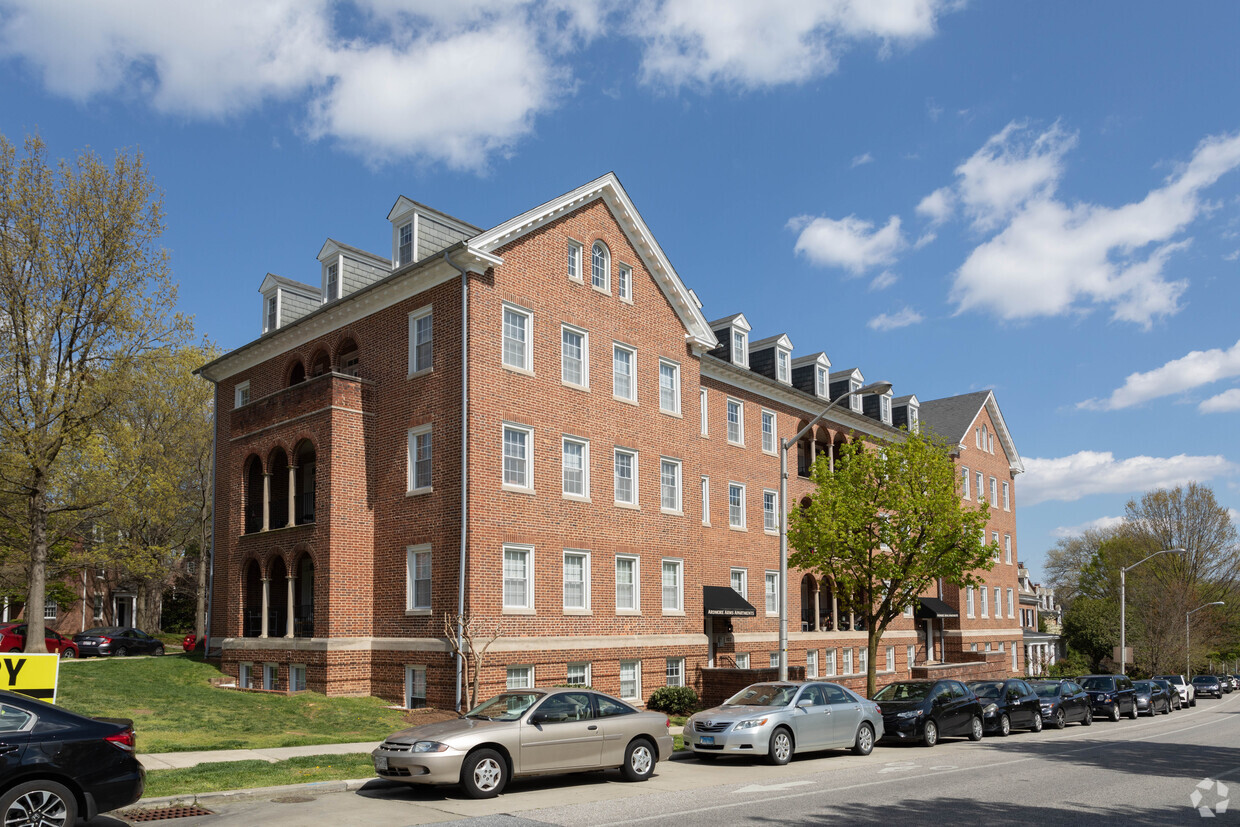 Primary Photo - Ardmore Arms Apartments