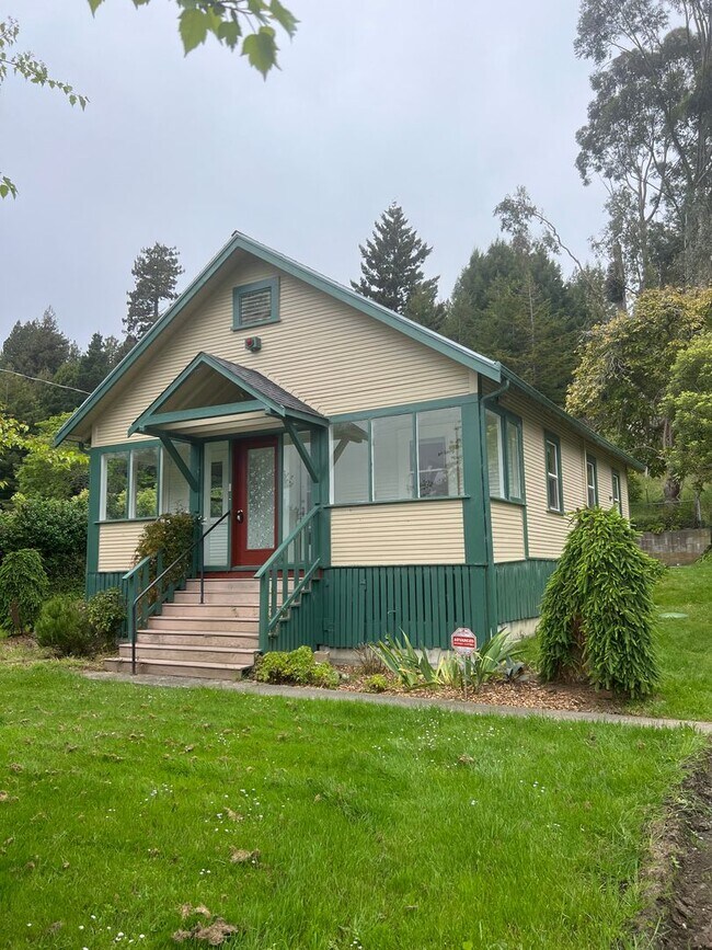 Building Photo - Jacoby Creek House