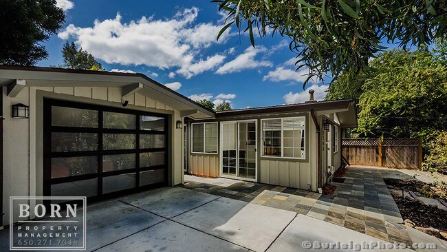 Building Photo - 2763 San Carlos Ave