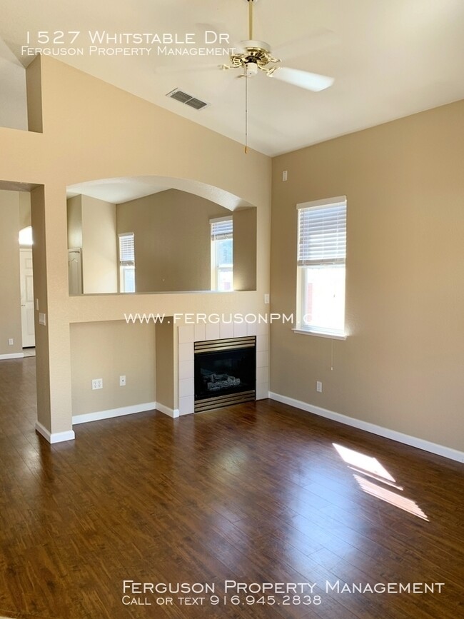 Building Photo - 1527 Whitstable Dr