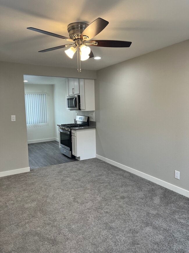 Building Photo - 21100 Pioneer Blvd