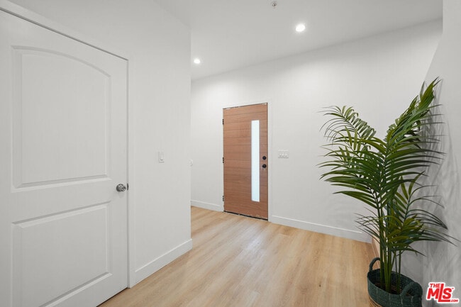Foto del edificio - 4202 Willimet Ave