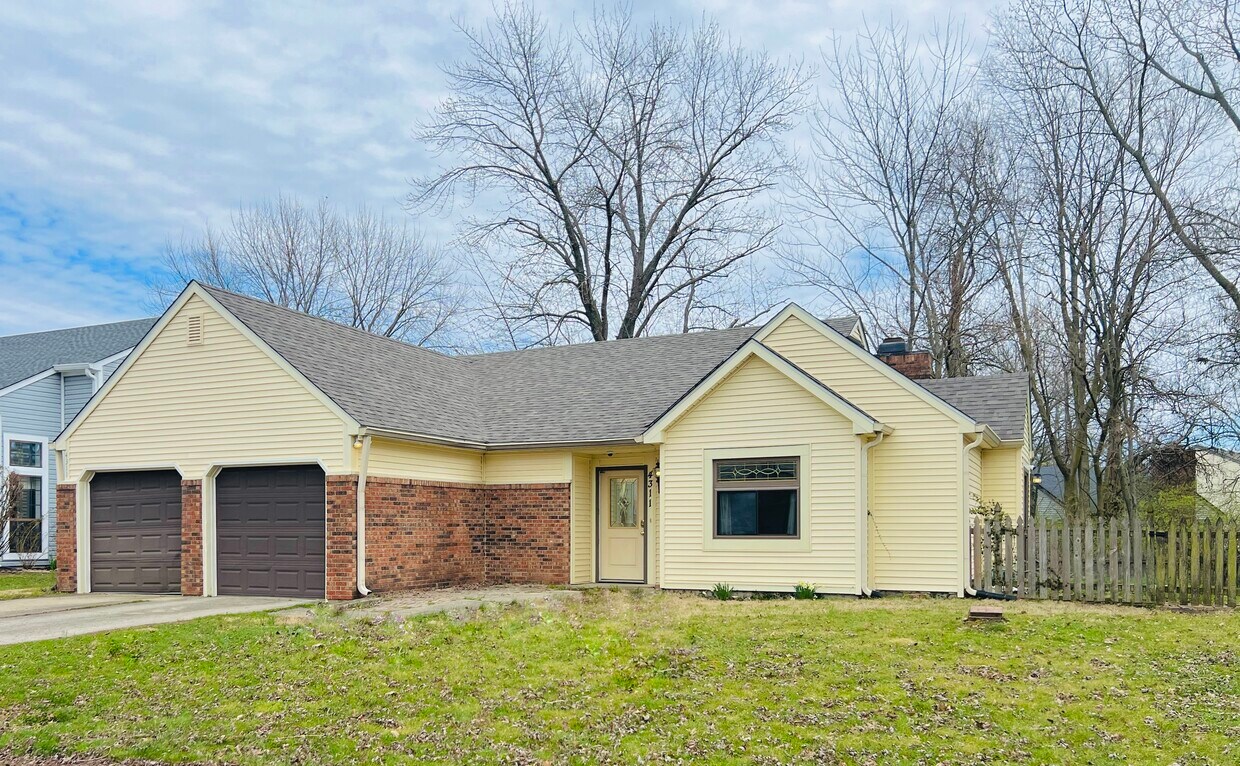 Primary Photo - 4311 Apple Cross Dr