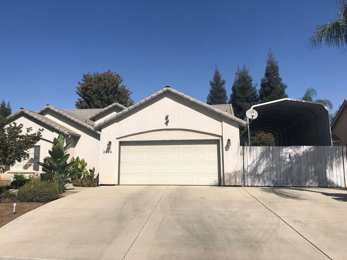 Foto principal - 2614 W Oakridge Ave