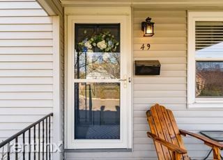 Foto del edificio - 2 br, 2 bath House - 49 Rosslyn Ave