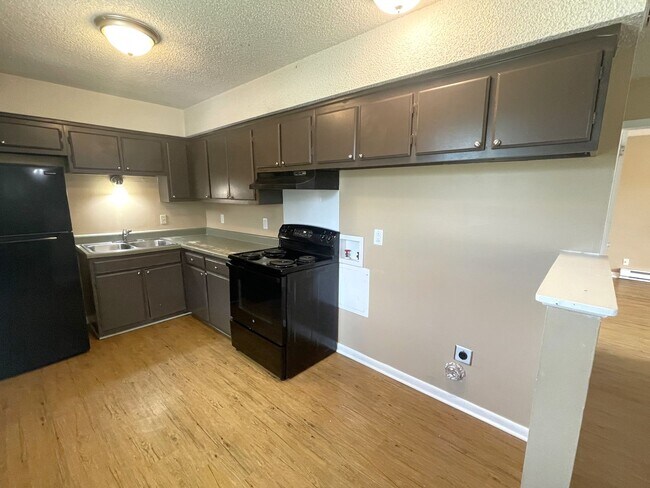 Foto del edificio - 1205-1207 Shawnee Rd