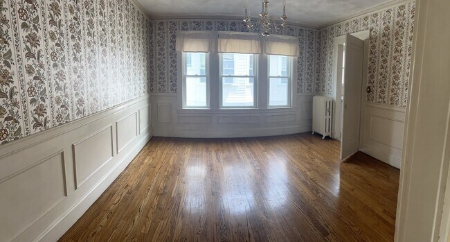 Building Photo - 490 California St