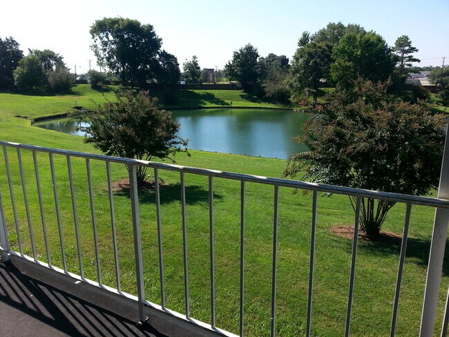 Building Photo - Two Bedroom Condo with Lake View at Quail ...